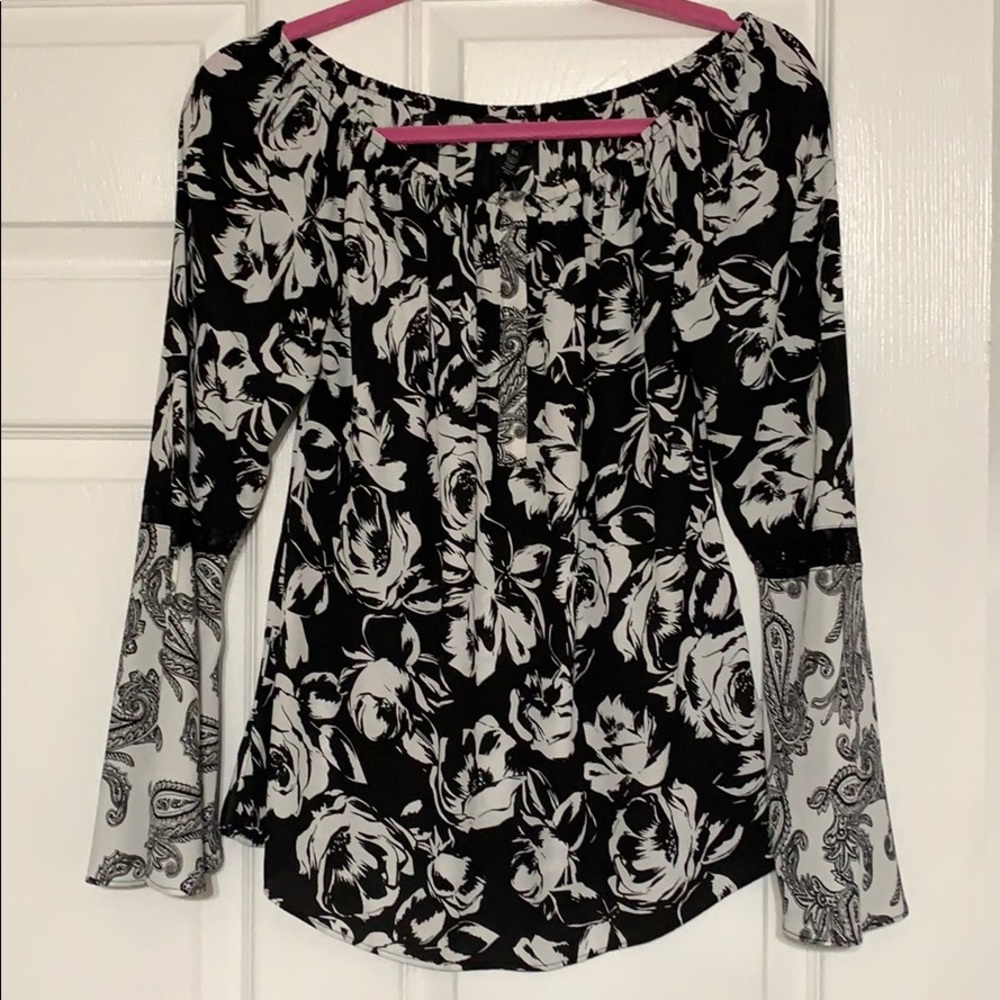 White House Black Market Blouse